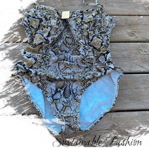 one piece swim